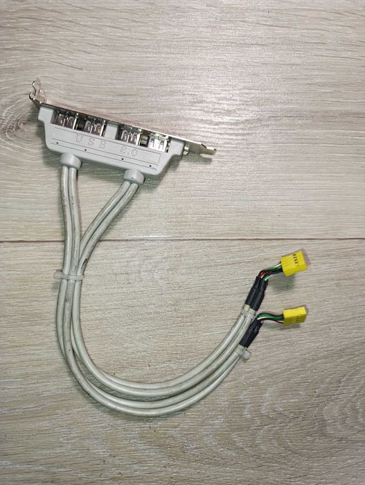 Планка расширения USB 2.0 4 порта на заднюю панель корпуса