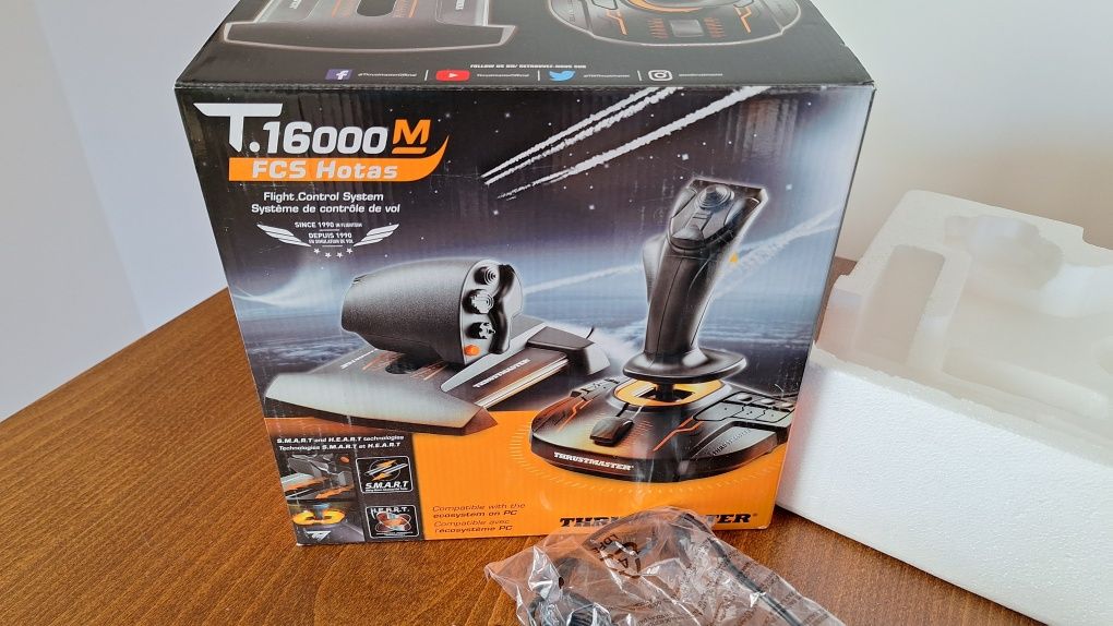 Thrustmaster T.1600M FCS Hotas Джойстик