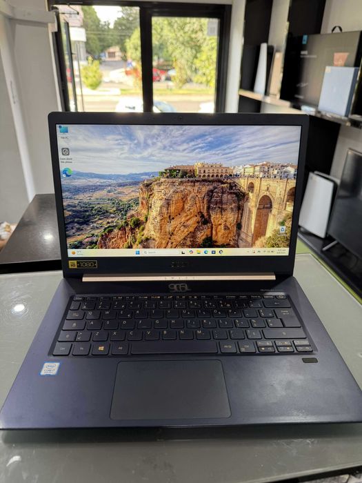 Laptop Acer Swift SF514-52T i7-8550U 8GB 512SSD