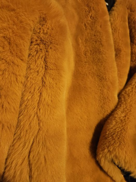 Пухено жълто палто Tally Weijl