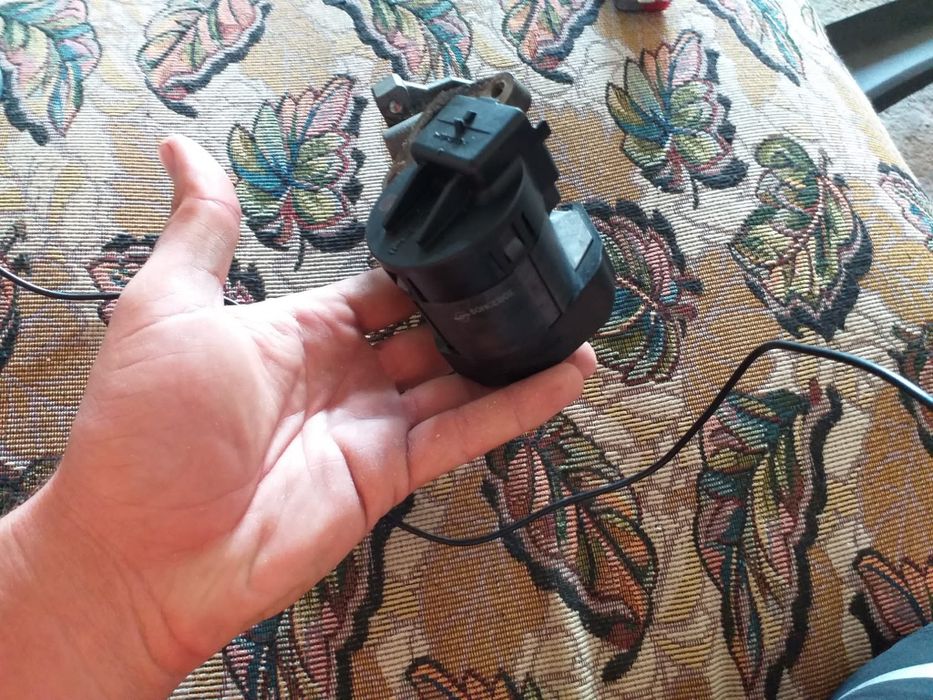 EGR Citroen C5 Peugeot 407 Focus 2 Volvo 2.0 hdi tdci