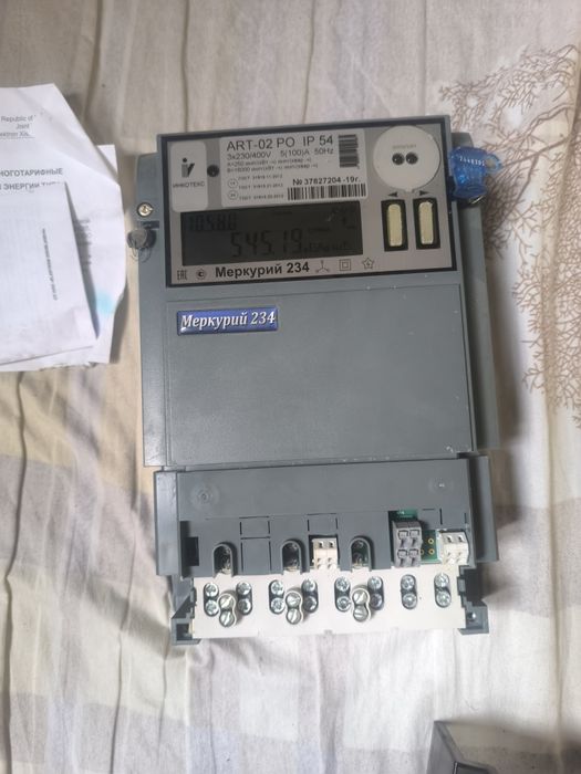Продам счетчик электроэнергии 3 фазы
