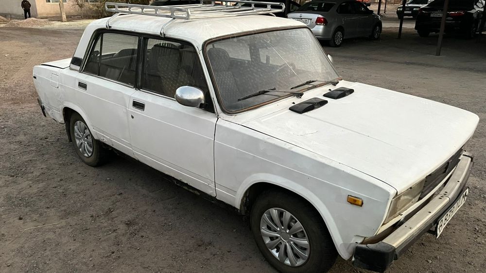 Ваз 2105 Лада, на активном ходу