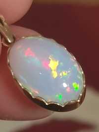 Pandativ aur 14K cu opal etiopian natural 10 Ct