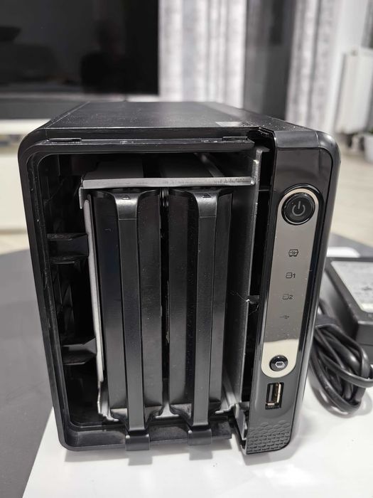 Network Storage ZyXEL NSA326 1.3Ghz, 512MB DDR3, 2 Bay 3,25, 3xUSB3