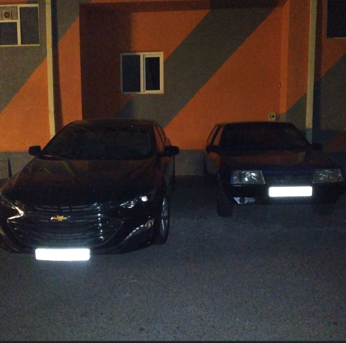 ваз Лада самара.