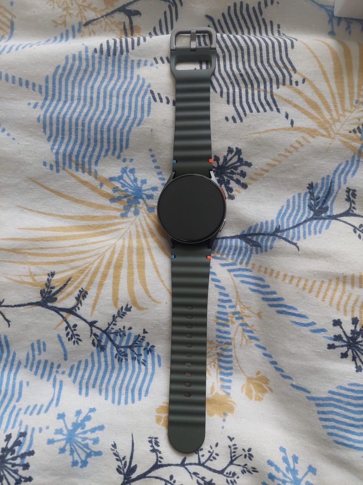 Смарт часовник Samsung Galaxy Watch7, 40 мм, LTE, Green
