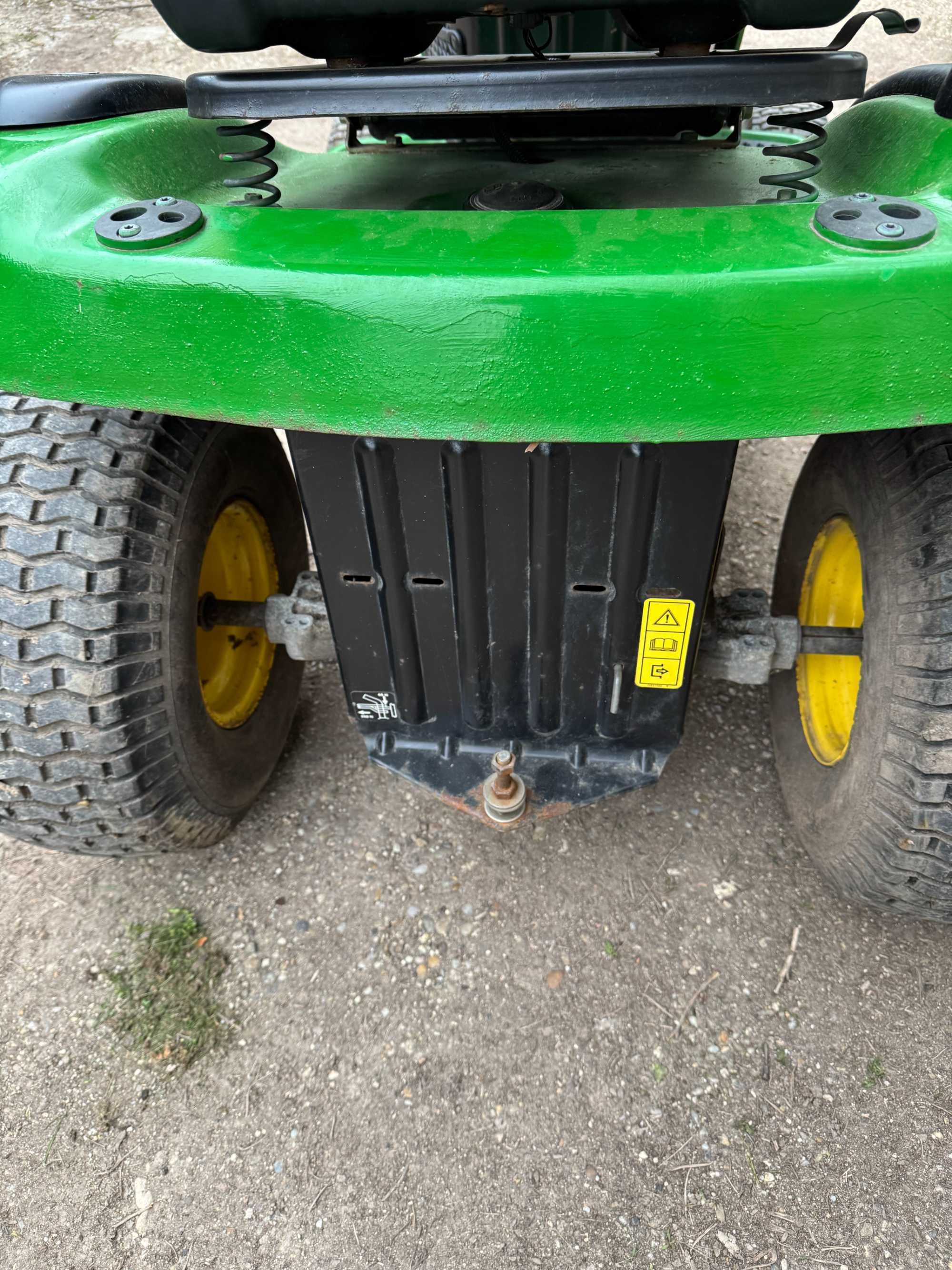 Тракторна косачка JOHN  DEERE BRIGGS STRATTON. 17,0к.с.