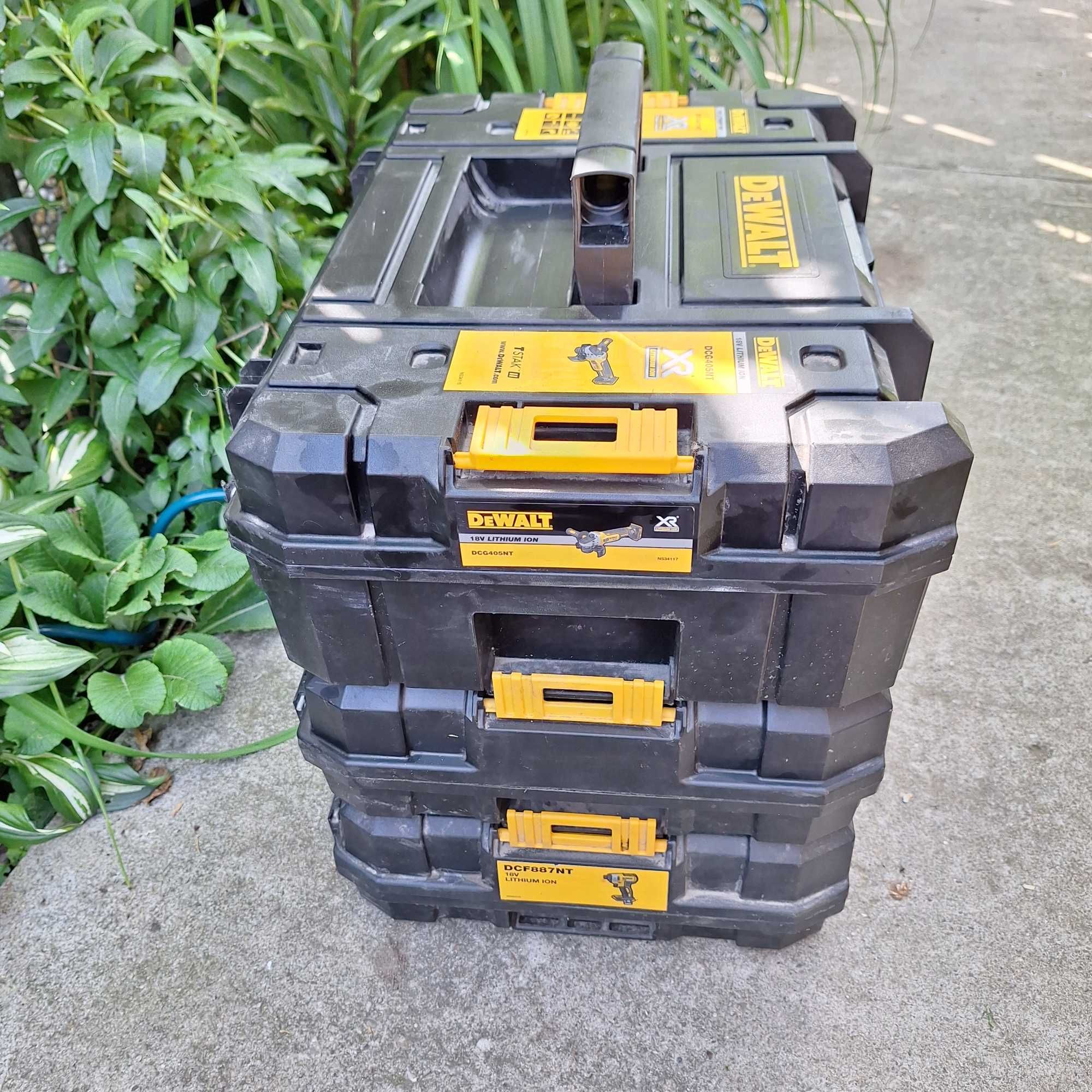 Cutii depozitare dewalt