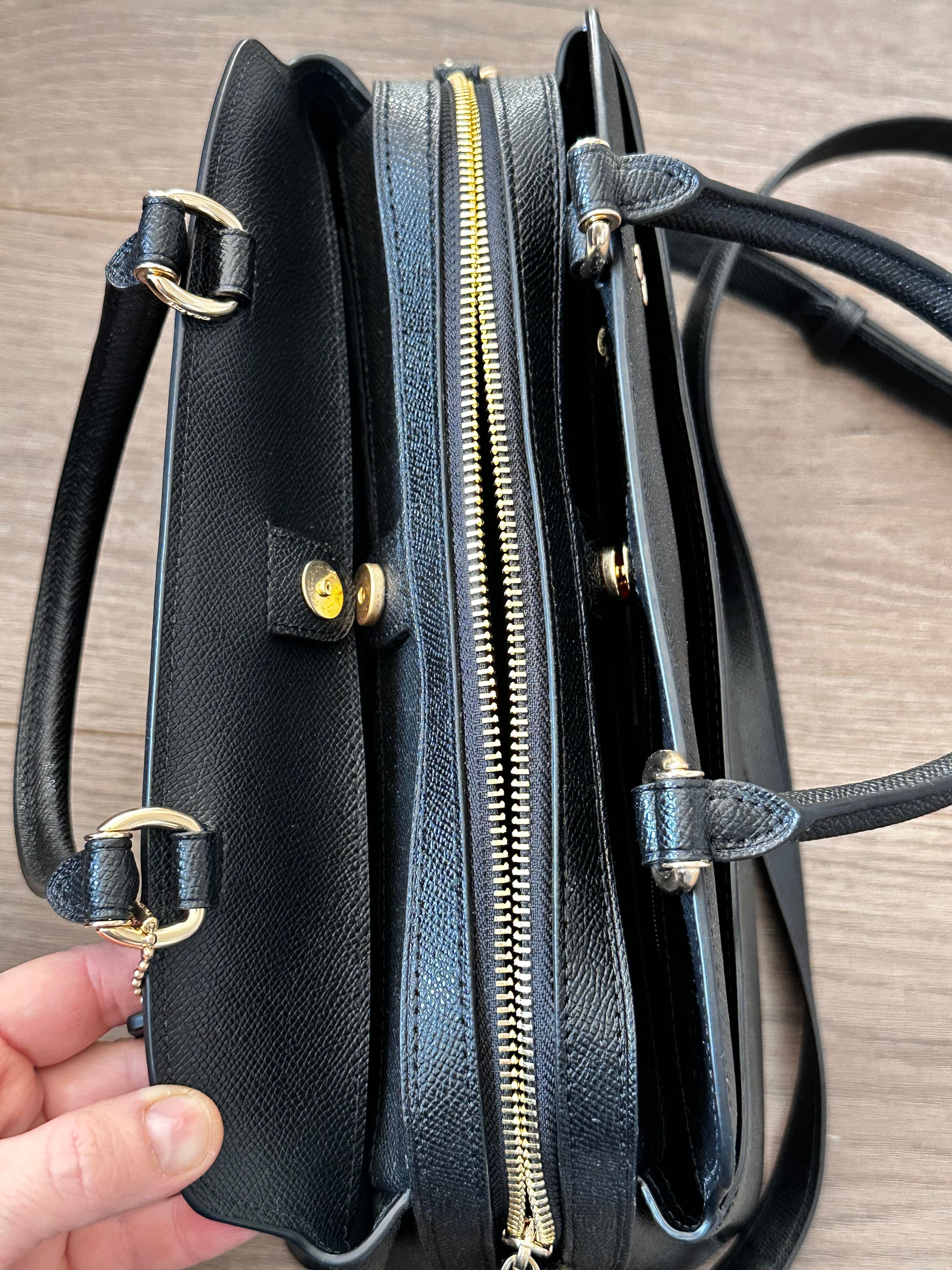 Дамска чанта COACH