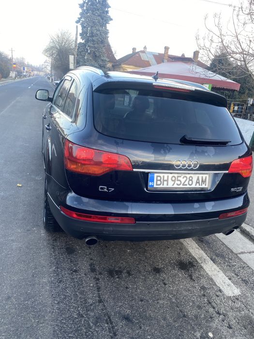 Audi Q7..2007 vand sau schimb