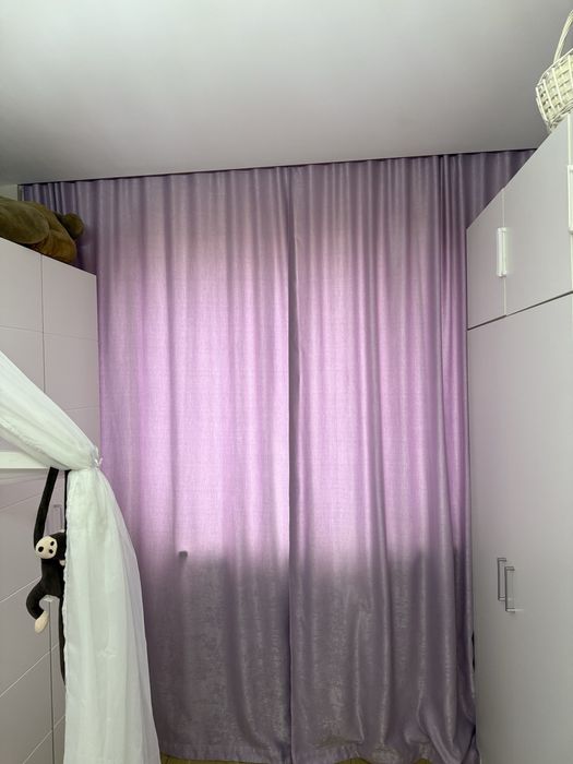 Лилави завеси плътни