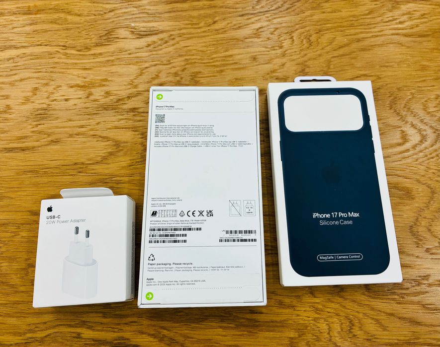 iPhone 17 Pro Max 1TB Deep Blue Гаранция !!!
