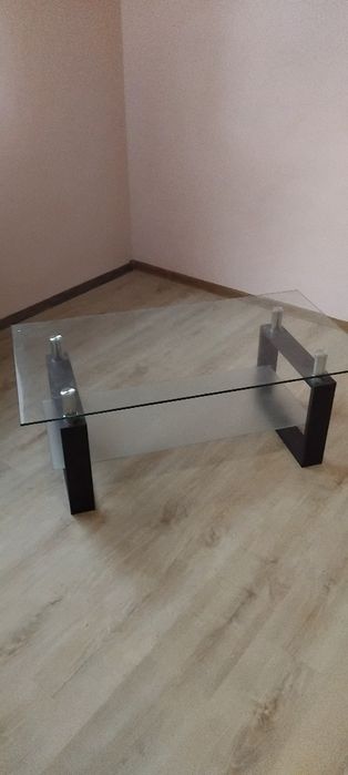 Mese din sticla de    vanzare