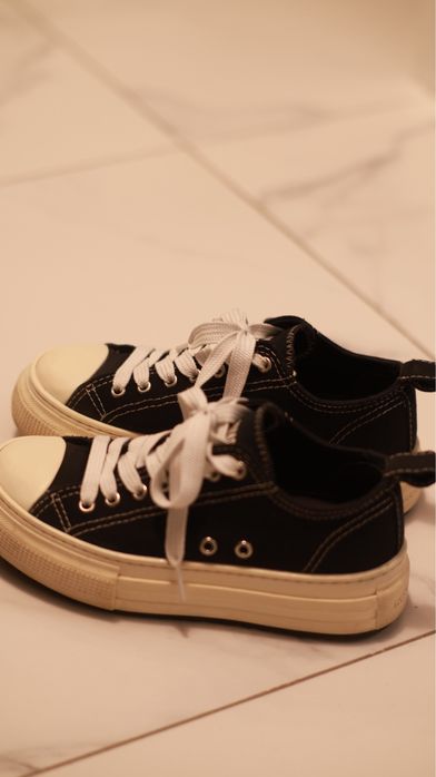 Кецове converse, dsquared2