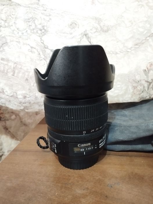 Продам объектив Canon 15-85