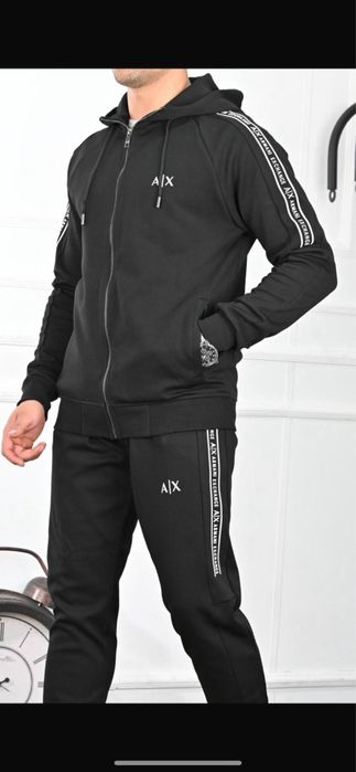 Trening trei fire disponibil de la s la xxl