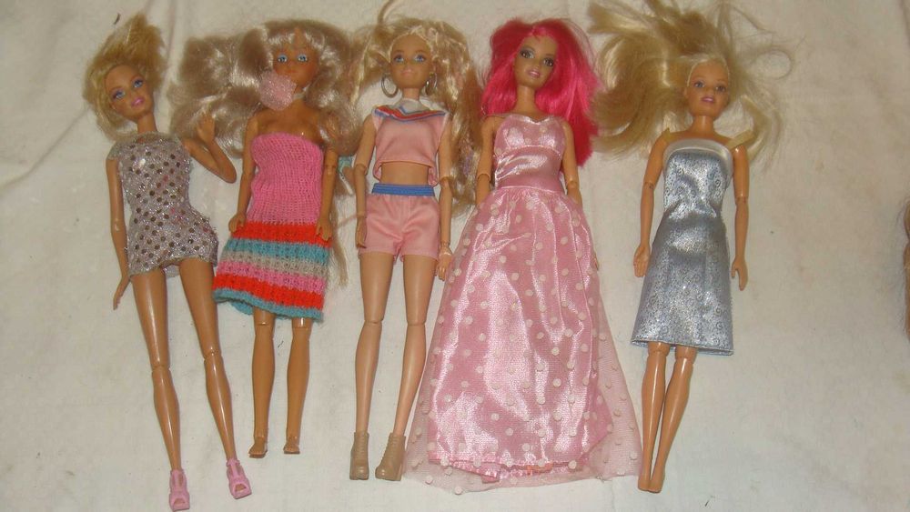 Монстер хай,уингс,братц, Барби