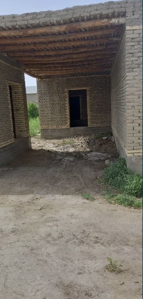 Tekin uy uchaska dacha kotej srochno sotiladi obmen
