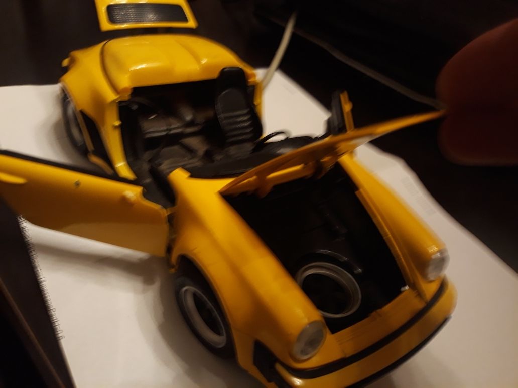 Macheta metalică auto Porsche 1:18