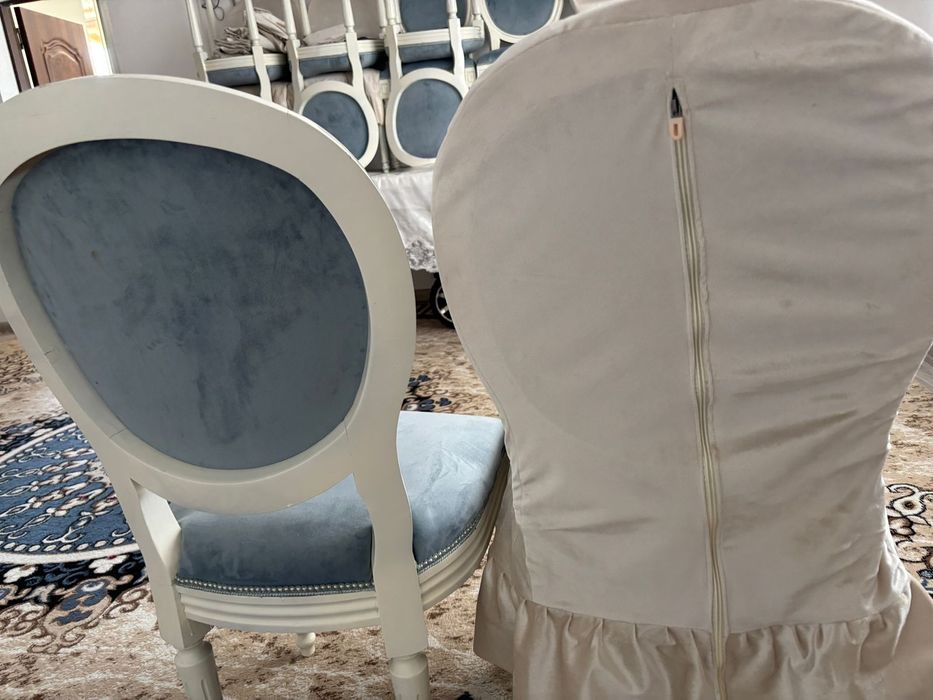 Стулья, с чехлом