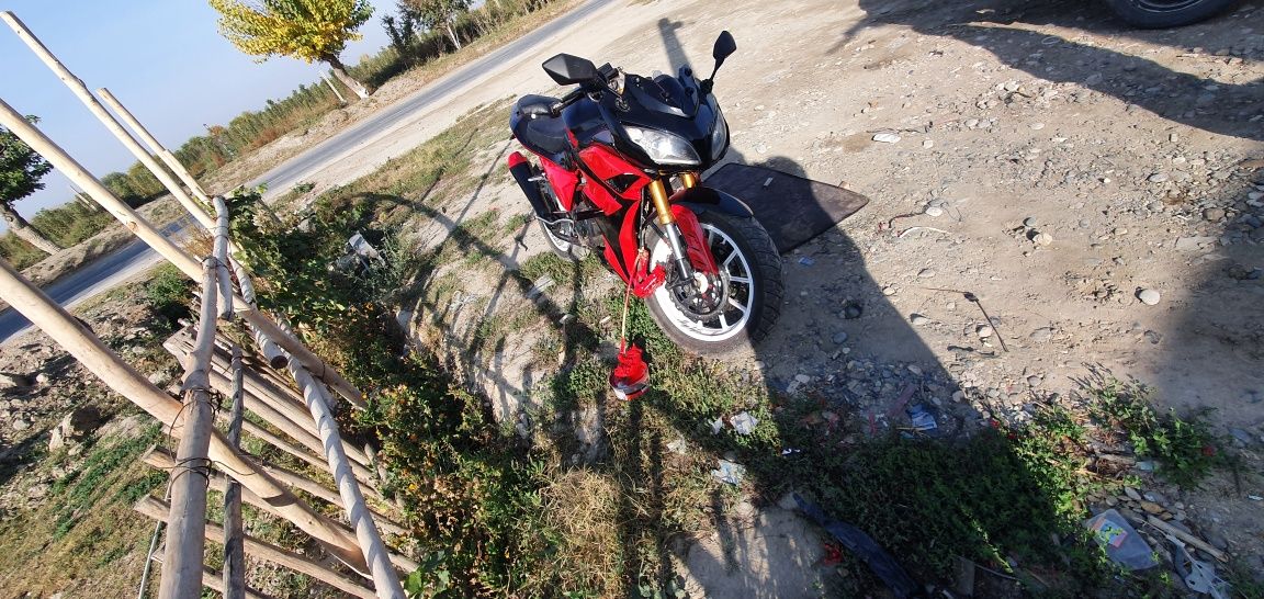 Mototsikl sotiladi