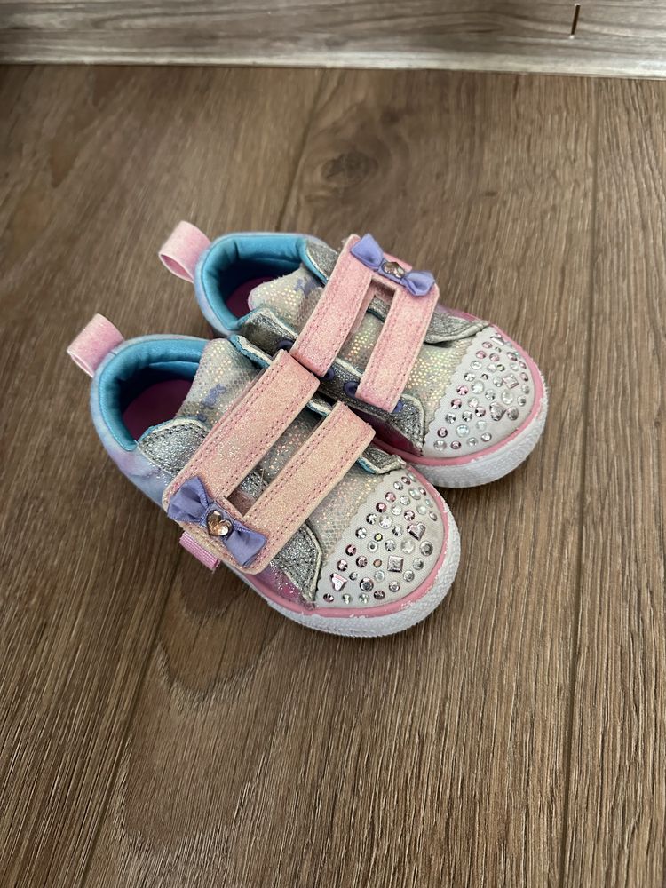 Skechers ghete adidasi lumini 22