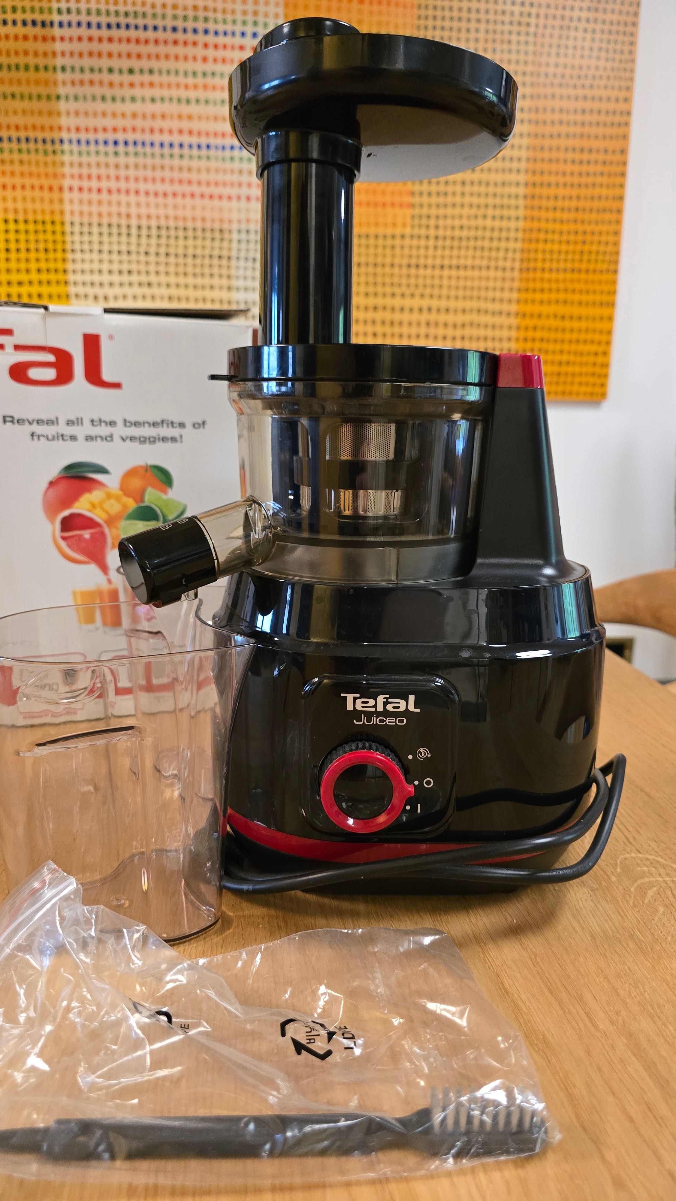 Сокоизтисквачка TEFAL нова