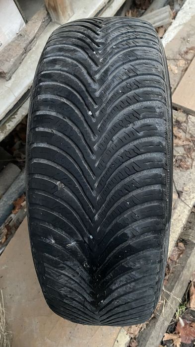 Шина Michelin 205/60/16