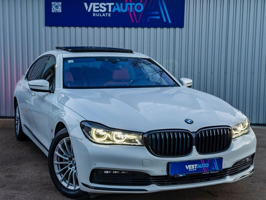 BMW Seria 7 BMW 730Le xDrive/Panoramic/Memorie/Scaune individuale - Garantie
