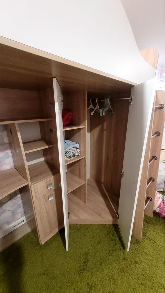Продам кровать чердак
