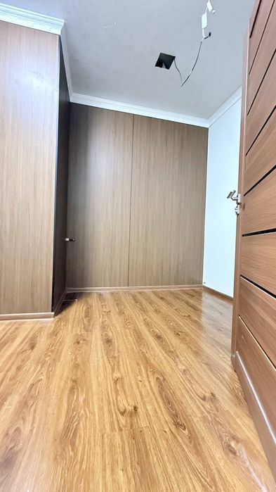 СРОЧНО!!! Продается Чилонзор-Ц КВ Под офис 2/1/5 Площадь 38 м2