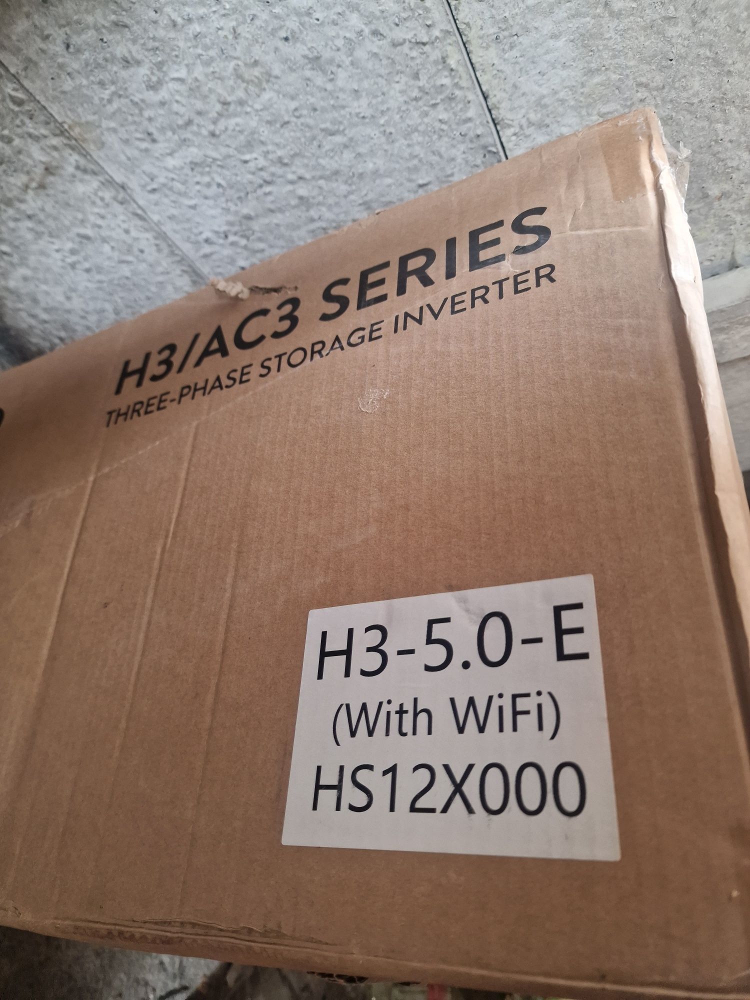 Invertor Fox H3-5.0-E  , 5kw