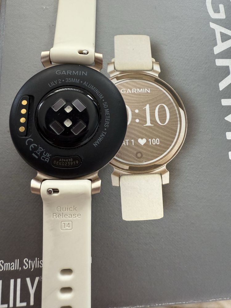 Смарт часовник Garmin Lily 2  може бартер
