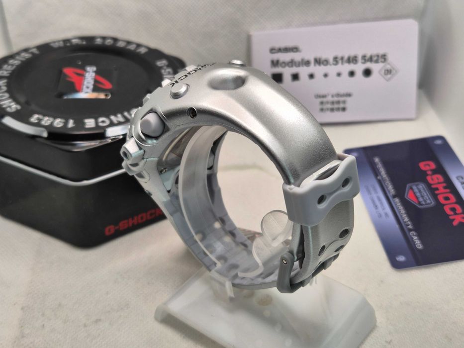 Ceas Sport Casio g shock GA-V01-8AER argintiu, Nou,Garantie 2 ani