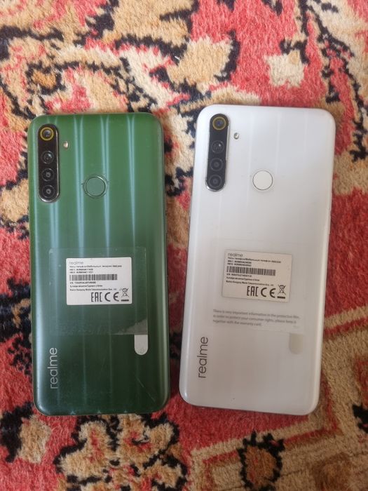 Продам телефоны realmi 6i