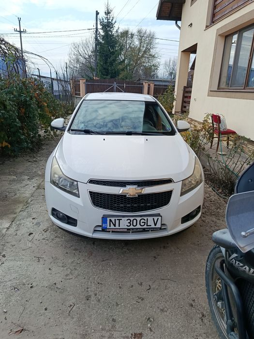 Vând Chevrolet  1600