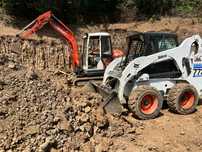 Excavatii Constructii demolari Utilaje de inchiriat miniexcavator etc