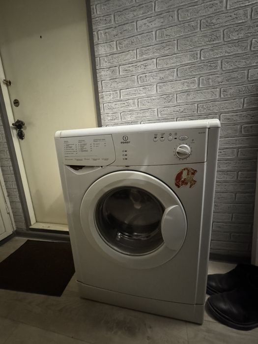 Продам стиральную машинку