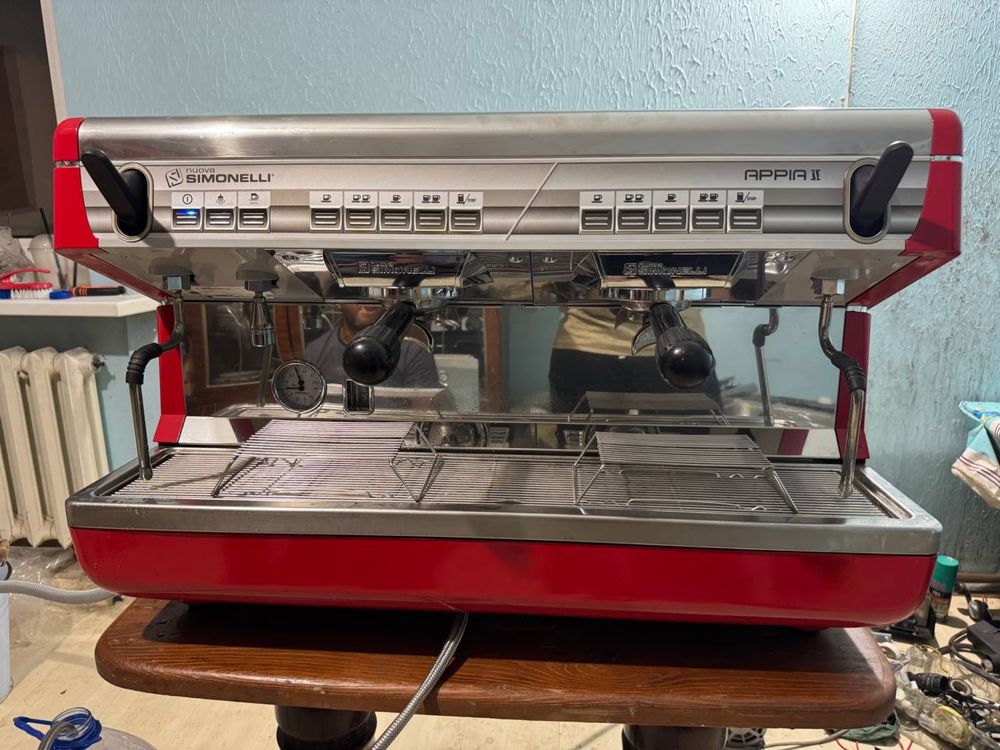 Кофемашина Simonelli Appia 2