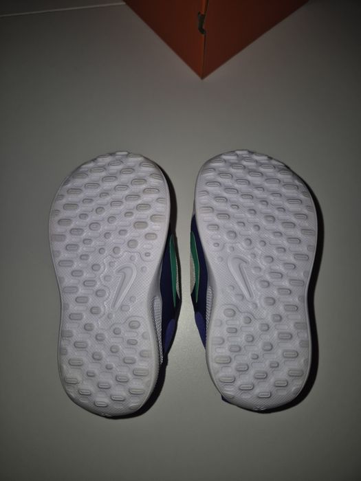 Детски обувки Nike REVOLUTION 7 (TDV) Нови)