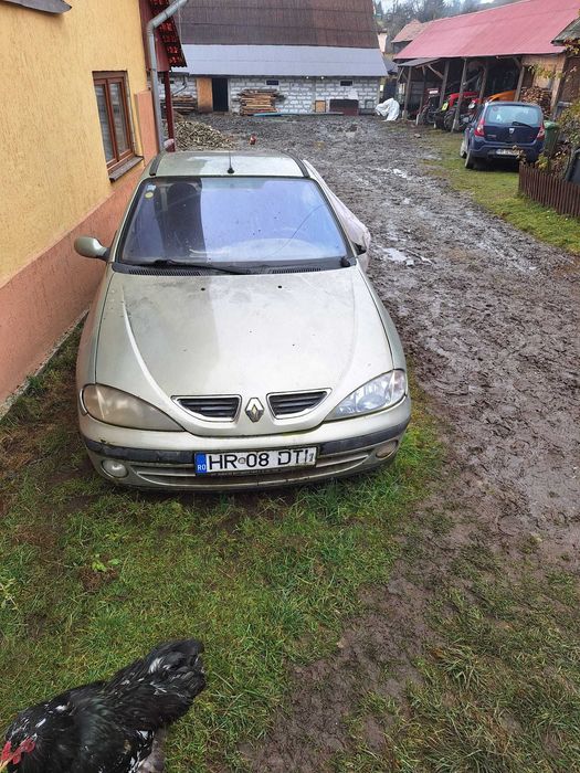 Vand Renault Megane anul 2002