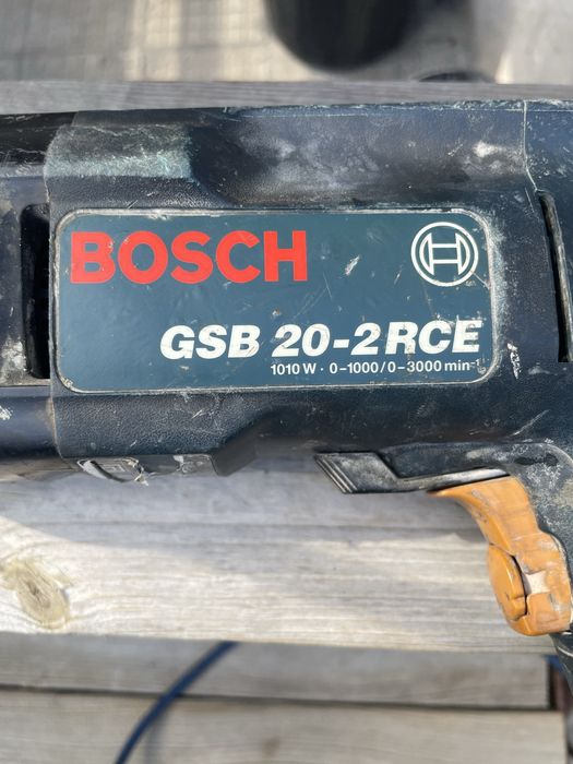 Ударна Бормашина Син Bosch GSB 20 - 2RCE работещ, за части