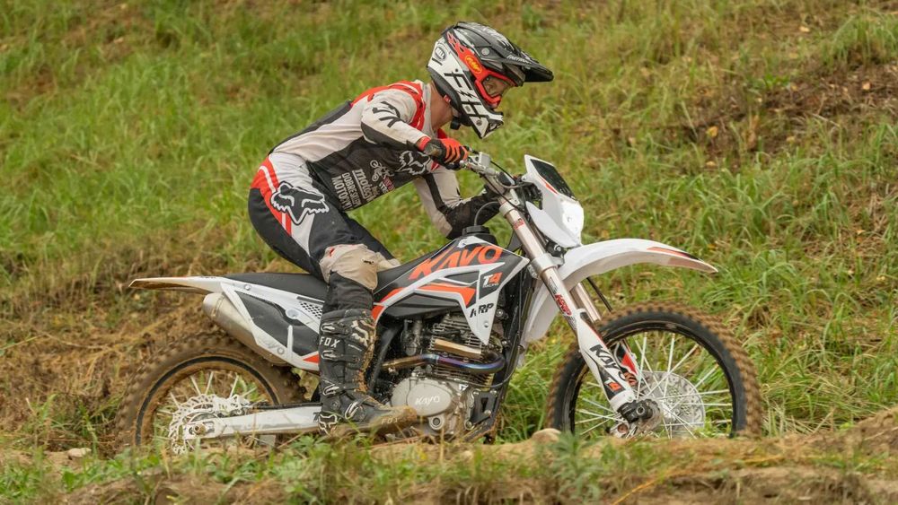 MYMOTO CLUJ vinde :  KAYO - Motocicleta enduro T4 ENDURO 250cc