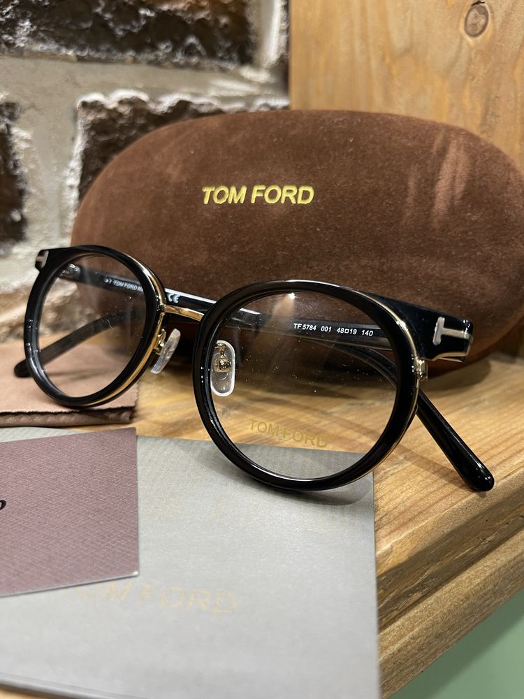 Очила Tom Ford.