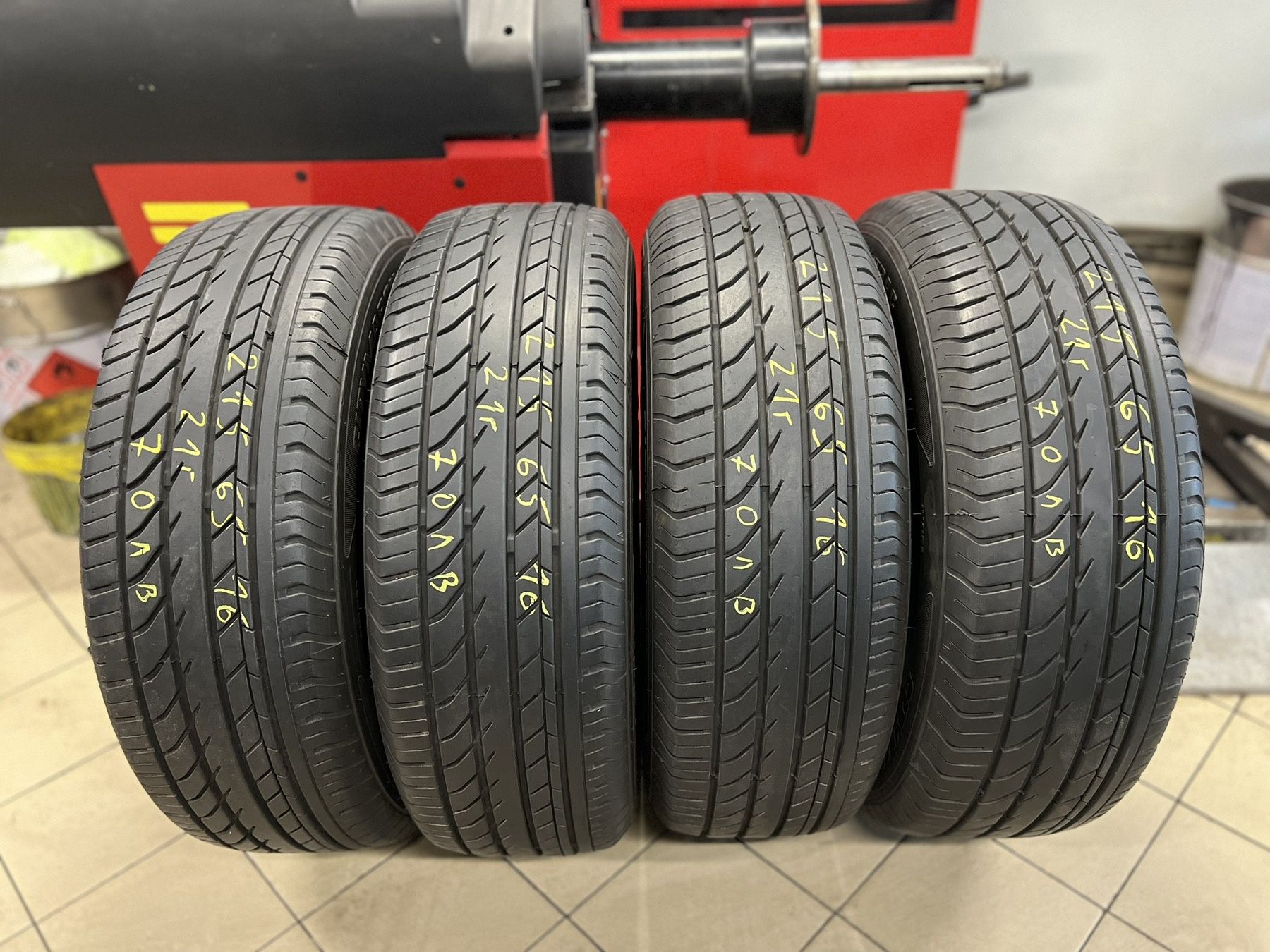 Летни гуми 215/65 R16 Powertrac