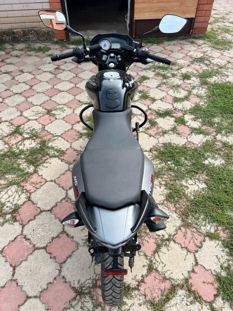 Мотоцикл Bajaj