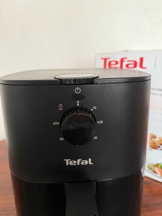 Уред за готвене с горещ въздух Tefal Easy Fry Essential EY1308 3.5 L