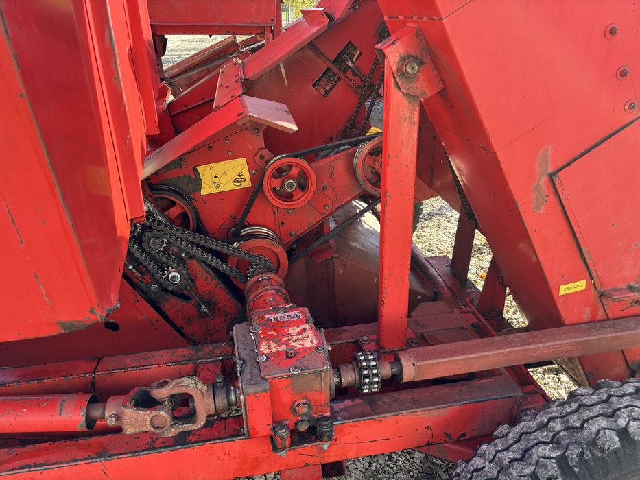 Culegatoare porumb zmaj 224