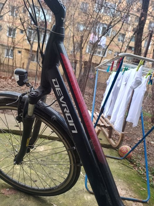 Bicicleta electrica hibrid